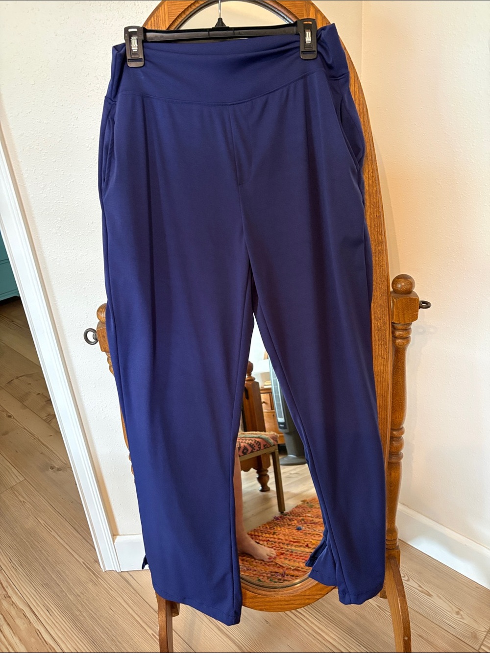 Women's Navy Pull-On Ponte Pants